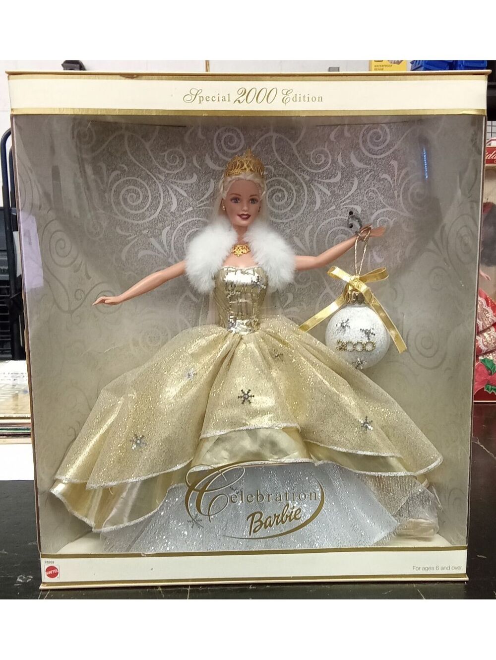2000 Mattel Holiday Celebration Barbie Special Edition Collectors Doll Vintage